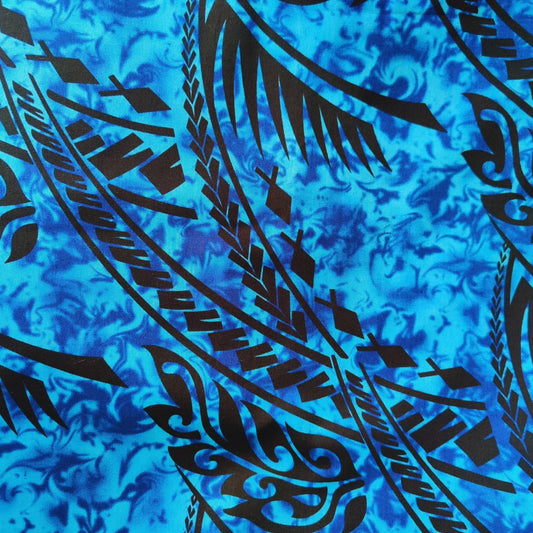 Détails tissu tatouages polynésiens et poissons stylisés noir et bleu - Couleurs du Fénua