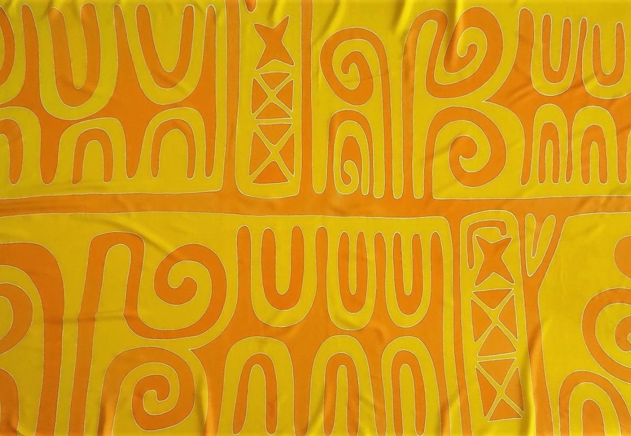 Paréo polynésien en fibranne - Motifs tapa traditionnel