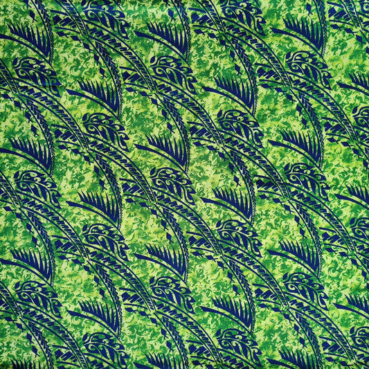 Tissu tatouages polynésiens et poissons stylisés vert et bleu - Couleurs du Fénua