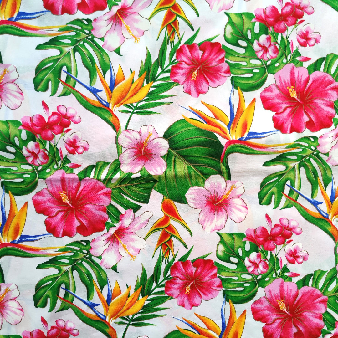 Tissu tropical en coton Hibiscus et oiseaux de paradis - blanc et rose