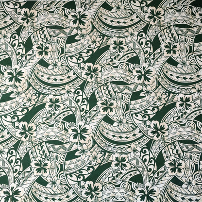 Tissu coton polynésien motifs hibiscus et tatouages géométriques beige sur fond vert émeraude - Couleurs du Fénua