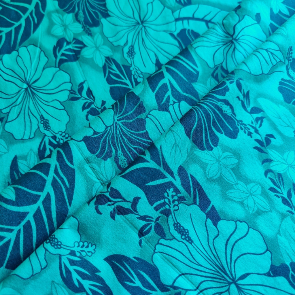 Tissu tahitien coton Hibiscus Feuillages Camaïeu vert