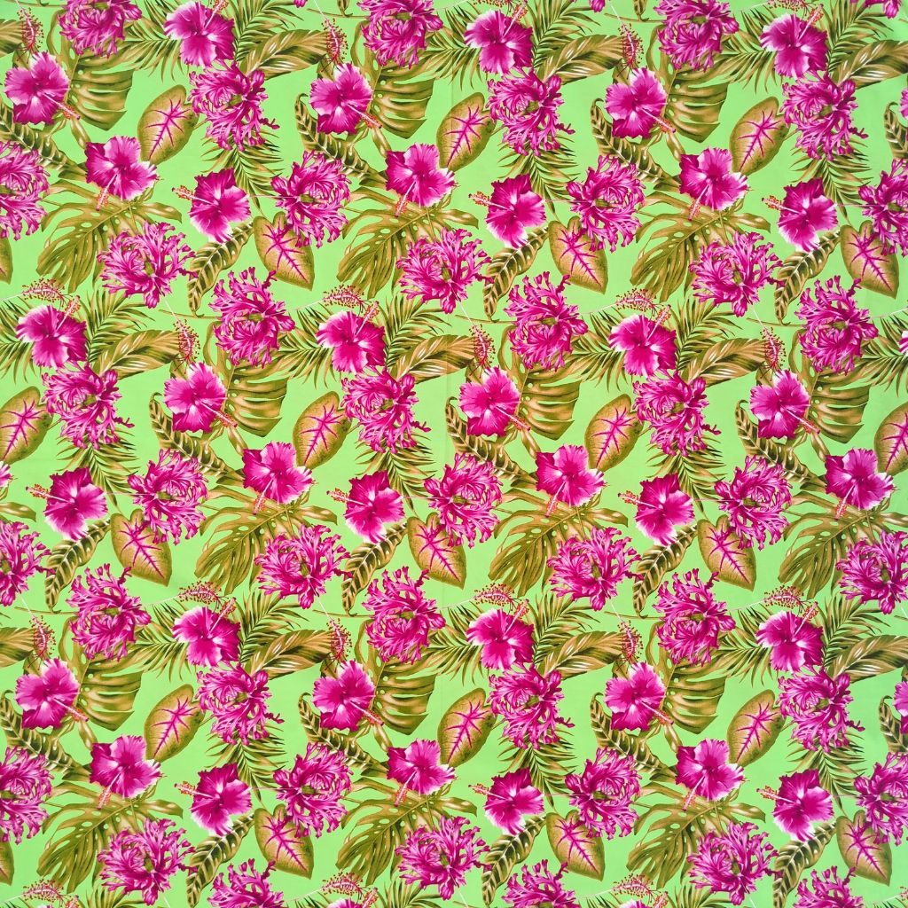 Tissu tahitien en coton, hibiscus rose de chine, monstera et croton, rose et vert. Edition limitée, aucun réassort