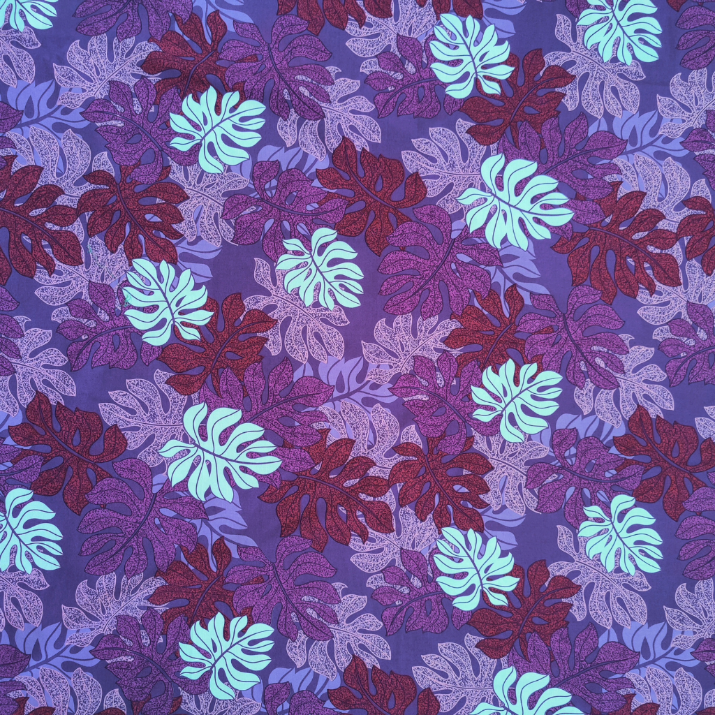 Tissu polynésien monstera violet et blanc en coton - 115cm de laize